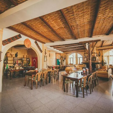 אורחן Rozagi Authentic Self Catering